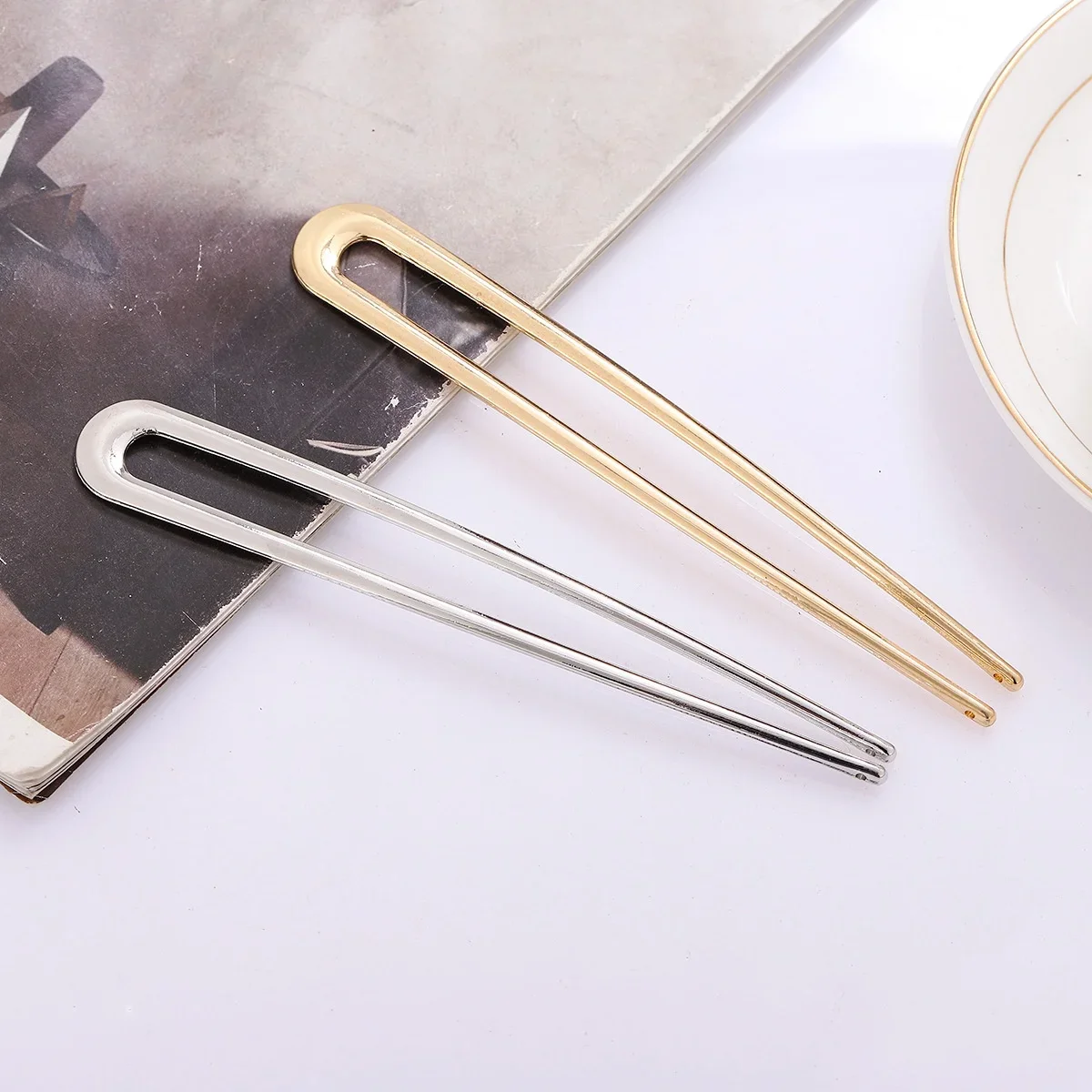프랑스 헤어 포크 U자형 헤어핀 우아한 두꺼운 머리핀  - Travel Accessories Holder 리뷰 및 가격